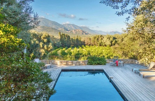 Figari Villa | Villa 'Bicu Rossu' con piscina privada, Wi-Fi y aire acondicionado