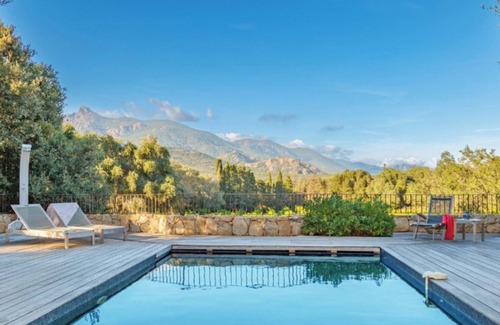 Figari Villa | Villa 'Bicu Rossu' con piscina privada, Wi-Fi y aire acondicionado