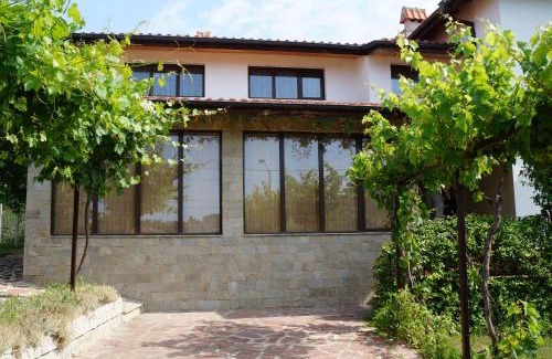 Trakata Villa | Villa Bignonia