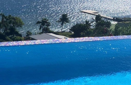 Cook's Bay Casa | "Villa Blanche" PANORAMIC POOL-BAR COOK'S BAY