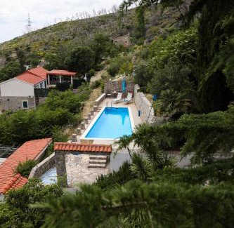 Zrnovnica Villa | Villa Blanka