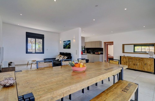 Grand Bois Villa | Villa Bois de Rose/ Heated pool / 4 bedrooms, 4 bathrooms / 8 pers.
