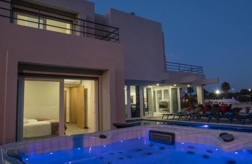 Armacao de Pera Villa | Villa Bonita Brenda by Algarve Vacation