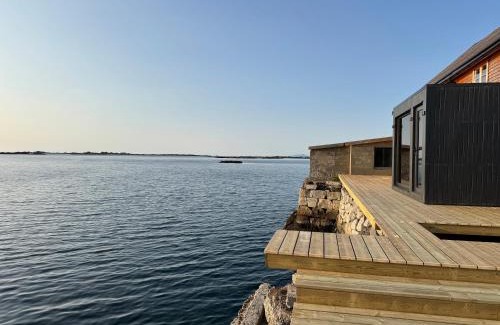 Bostad Casa | Villa Borgvåg - A unique Seafront Villa in the heart of Lofoten