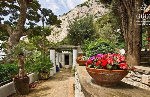 Marina Piccola Apartamento | Villa Bougainvillea - Luxury Capri Villa With Views