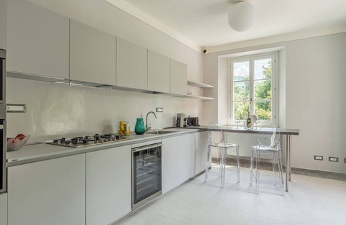 Bagni di Lucca Villa | Villa 'Brecht' con Terraza Privada, Wi-Fi y Aire Acondicionado