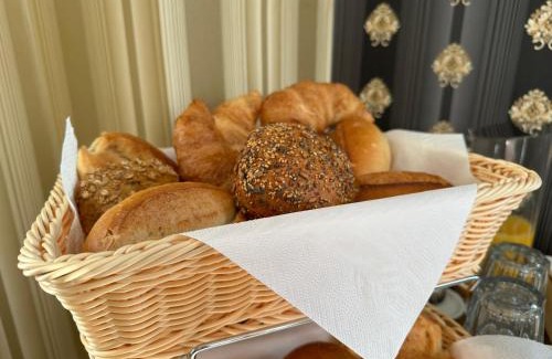 Monschau Cama Y Desayuno | Villa Burgau, C&H