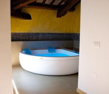 Corno di Rosazzo Casa | Villa Butussi - L'ospitalità del Vino