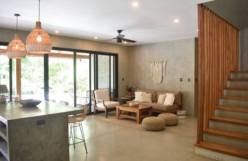 Playa Hermosa Cóbano Villa | Villa Chinola- Playa Hermosa, just walk to the beach