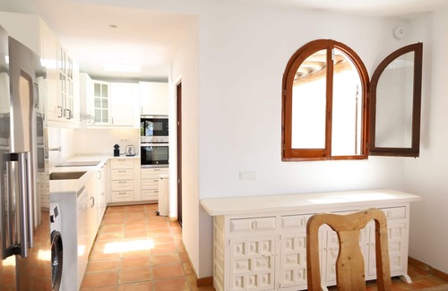 Sant Josep de sa Talaia Villa | Villa Can Rafel. Diseño Ibicenco. Renovada Totalmente. AC