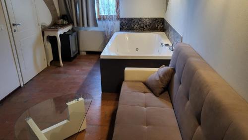 Dogana Cama Y Desayuno | Villa Ca' Viola Rimini