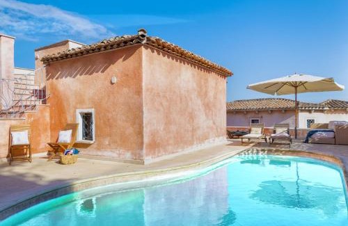Abbiadori Villa | Villa Cala Volpe by Interhome
