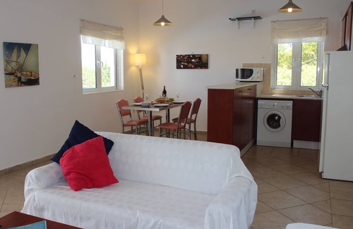 Messini Villa | Villa CALLIOPE 2 dormitorios, 2 baños, piscina privada, vista al mar. EOT con licencia.