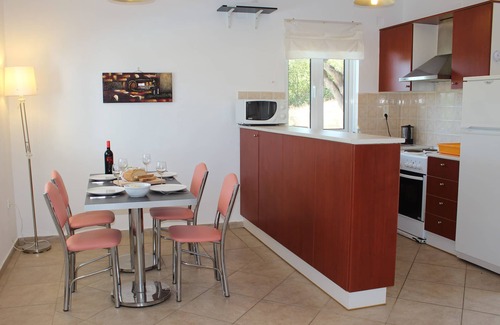 Messini Villa | Villa CALLIOPE 2 dormitorios, 2 baños, piscina privada, vista al mar. EOT con licencia.