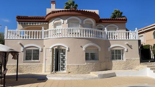 Quesada Villa | Villa Calma