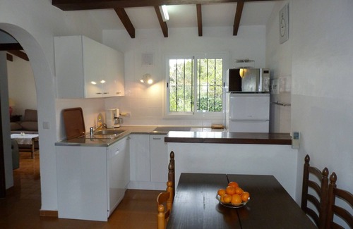 Empedrola Villa | Villa CALPE con piscina privada, jardín, en una zona muy tranquila.