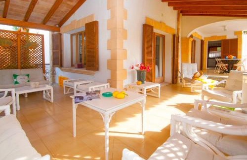 Mal Pas-Bon Aire Villa | Villa Camila para 7 junto a playa de Sant Pere