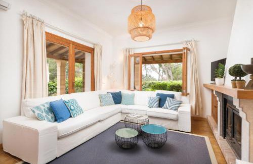 Mal Pas-Bon Aire Villa | Villa Camila para 7 junto a playa de Sant Pere