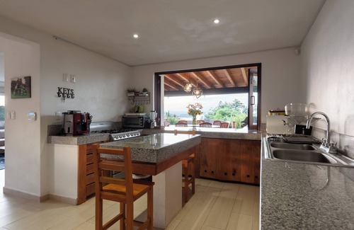 Valle de Bravo Casa | Villa Camila Unmatched Lake Views