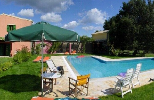 Corfu Villa | Villa Camomilia, luxury villa in Corfu with private pool