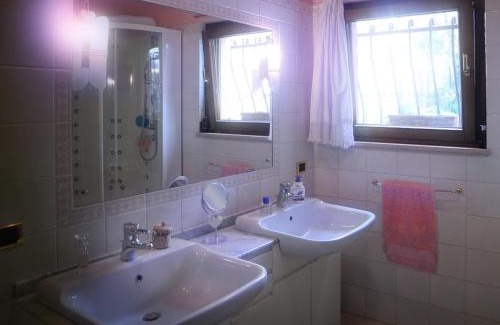Morosolo Cama Y Desayuno | Villa Campo dei Fiori