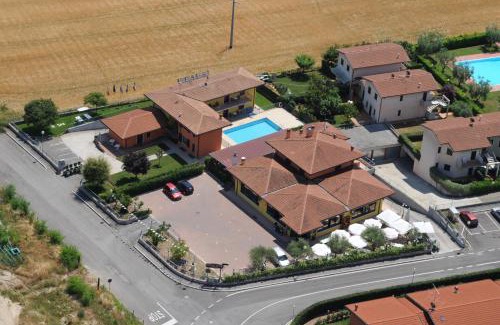Cola Casa | Villa Camporosso