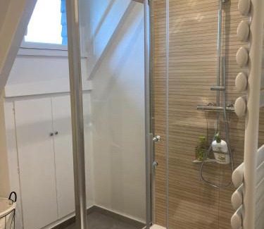 Cancale Villa | Villa Cancale, vue mer, 15 pers, plage à 200m