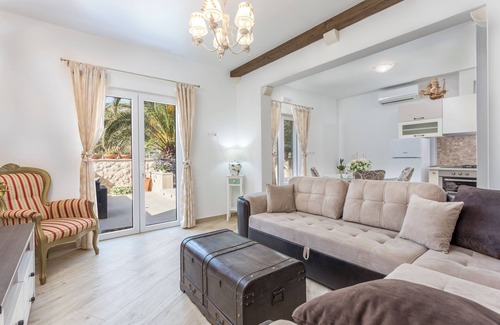 Hvar Old Town Apartamento | Villa Capitis in the Centre - Private pool