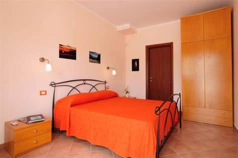 Fondi Cama Y Desayuno | Villa Capri