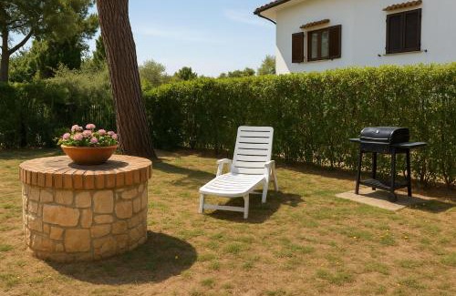 Sperlonga Apartamento | Villa Carla con passaggio privato al mare e posto auto