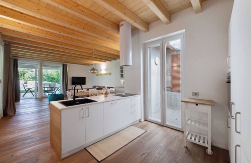 Portese Villa | Villa 'Serenità - Porto Portese' con piscina privada, terraza privada y aire acondicionado