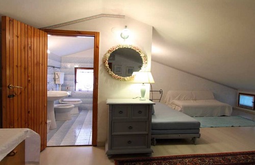 Tollo Cama Y Desayuno | SUITE VILLA CAROL.