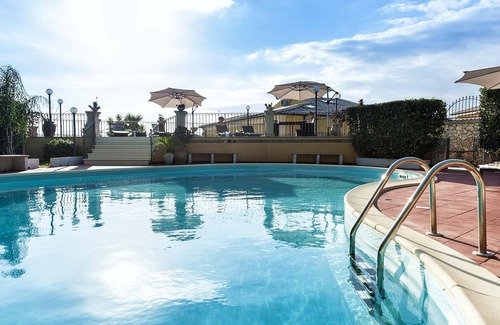 San Corrado di Fuori Villa | Villa Carolina