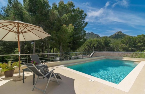 Provensals Villa | Villa 'Carritx' con vistas a la montaña, Wi-Fi y aire acondicionado