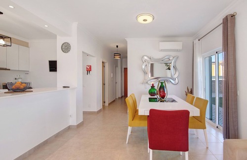 Silves Villa | Villa 'Casa Barros' con vistas a la montaña, Wi-Fi y aire acondicionado