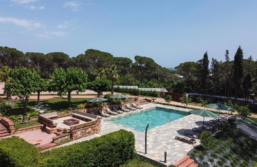 Tordera Villa | Villa 'Casa Cuatro Vientos' con vistas a la montaña, Wi-Fi y aire acondicionado
