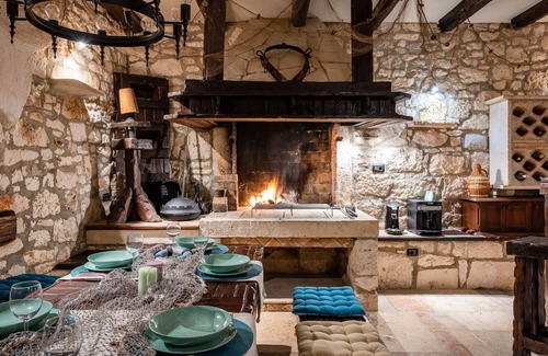 Marcana Villa | Villa Casa di Roccia for 8 people in Central Istria - pet friendly with heated pool & jacuzzi