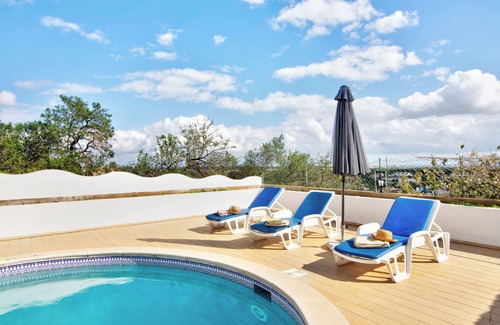 Maritenda Villa | Villa "Casa do Cerro" con piscina, jardín y Wi-Fi