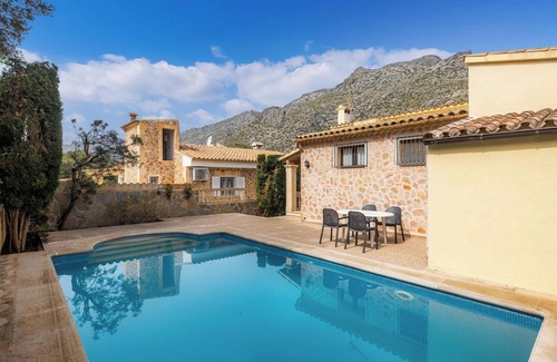 Cala San Vicente Villa | Villa "Casa Isabel & Mateo" cerca de la playa con piscina, jardín y Wi-Fi