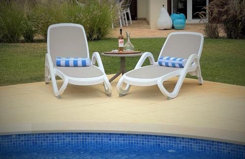 Branqueira Villa | Villa Cascata, 3 bedroom, Pool, close to Olhos de Agua