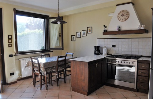 Porrena Villa | VILLA CASENTINO: Villa de lujo con piscina privada inmersa en el verde del campo.