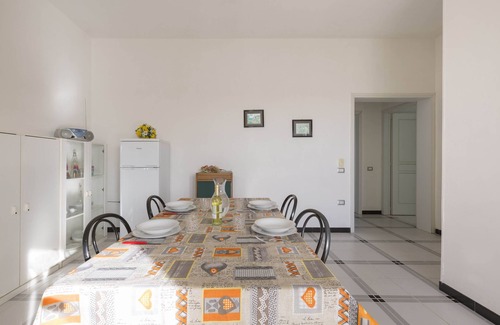 Torre Castiglione Casa | Villa Castiglione by BarbarHouse