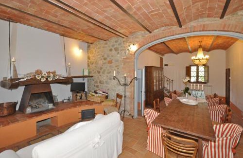 Gallina Casa | Villa Castiglione by PosarelliVillas