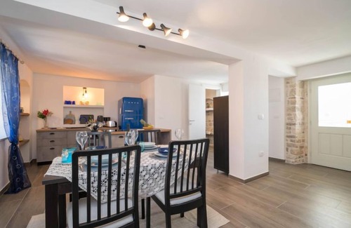 Fiorini Casa | Villa Caterina by Interhome
