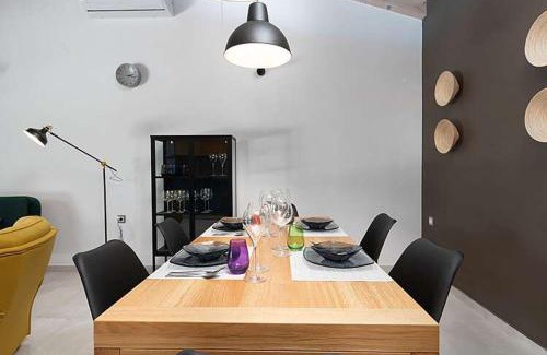 Katun Villa | Villa Cattuni