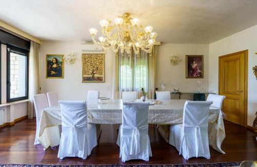Dalmine Casa | Villa Celine