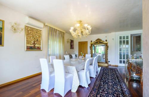 Dalmine Casa | Villa Celine