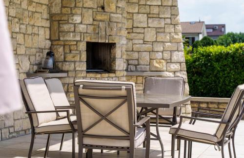 Dalmine Casa | Villa Celine