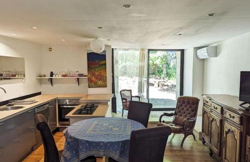 Peypin-d'Aigues Casa | Villa Chênes & Pins Piscine au Coeur du Luberon