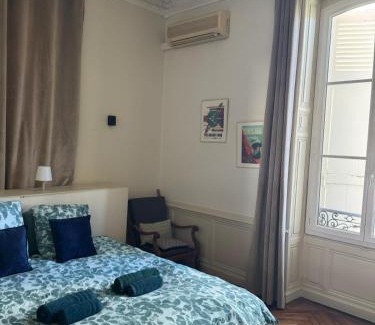 Brive-la-Gaillarde Apartamento | Villa Chadourne - Chambre Accords